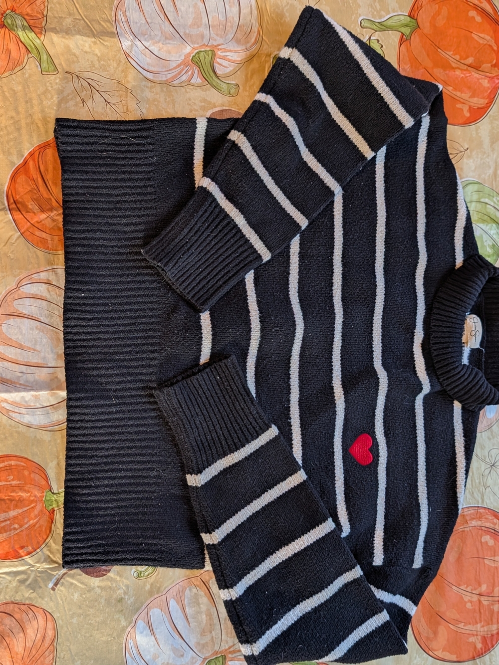 Jessica Simpson Black & White Striped Turtleneck Sweater with Red Heart Patch ♥️
